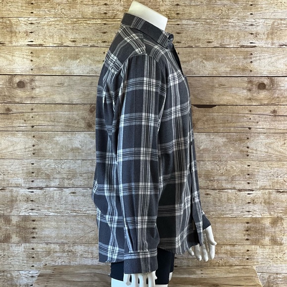 Waterproof Large Mens Shirt Gray Button Down - Picture 3 of 8